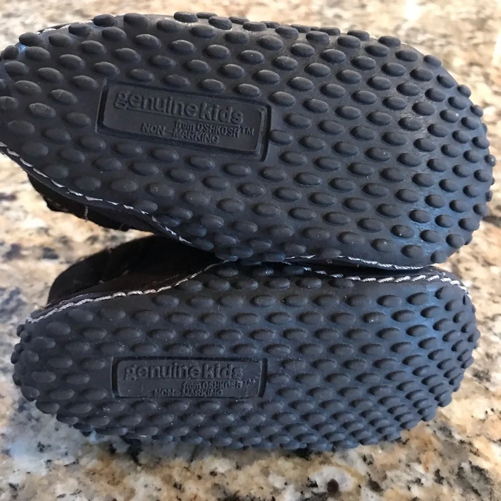 🥾 Genuine Kids Suede Boots